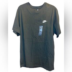 Nike T-Shirt - NWT - XL